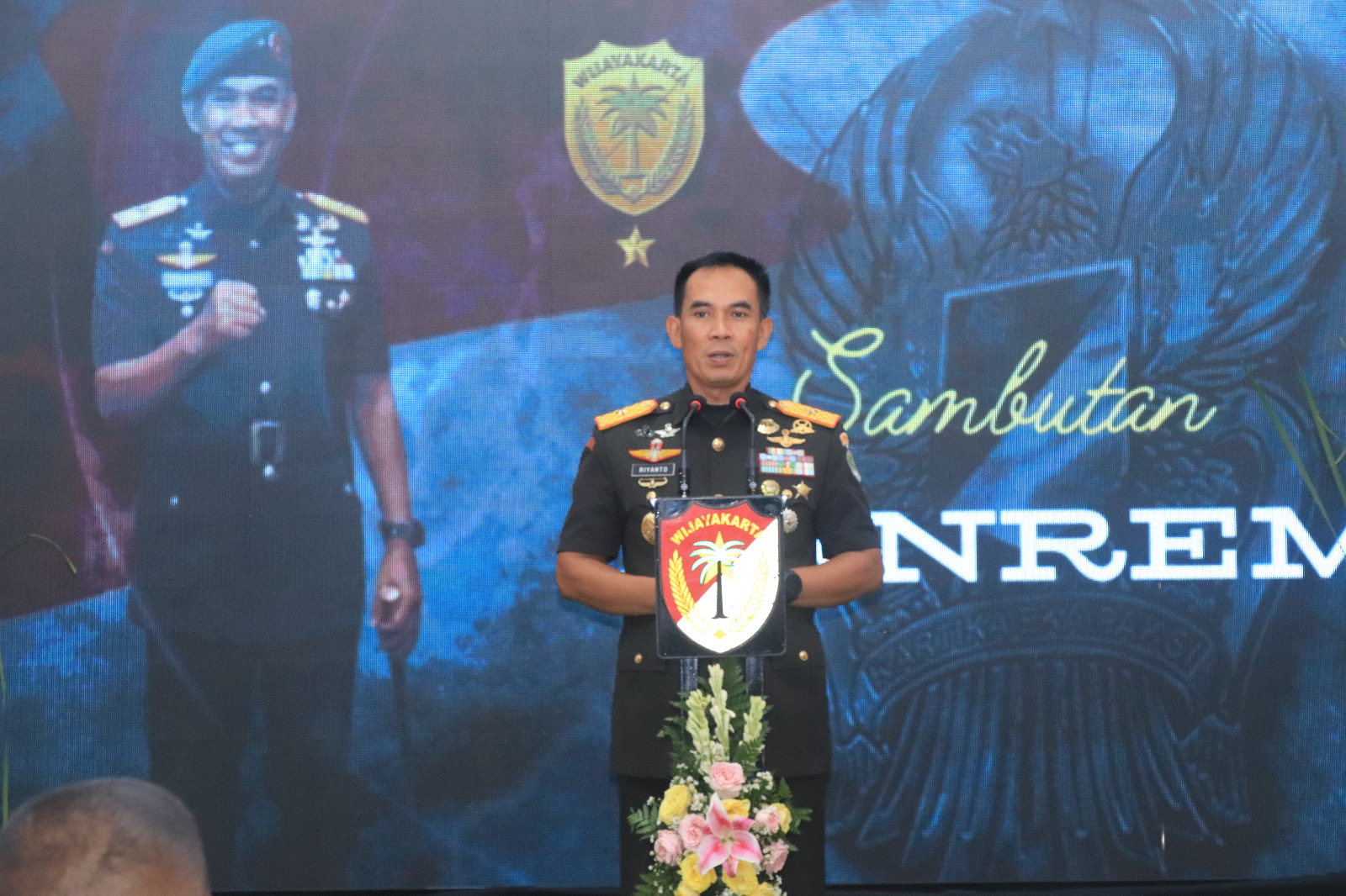 Brigjen TNI Riyanto Memimpin Acara Tradisi PenerimaanPelepasan dan Sertijab Kasrem 051/Wkt