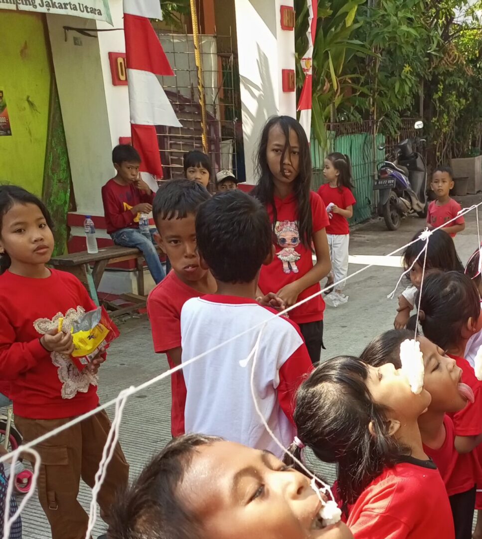 Keseruan adik-adik binaan yayasan GMMI 
