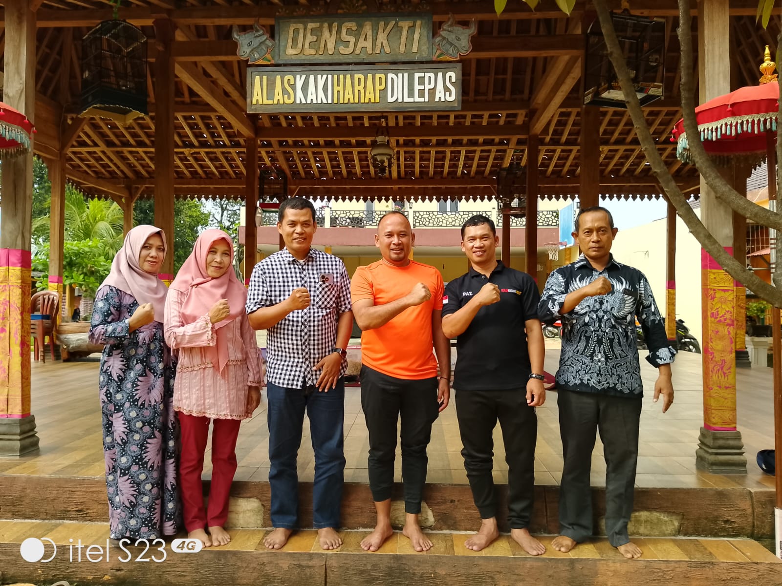 Polisi Berhati Mulia dari Tambun Selatan: Haji Saiful Nyamat Jadi Teladan Masyarakat dan Pengusaha Sukses