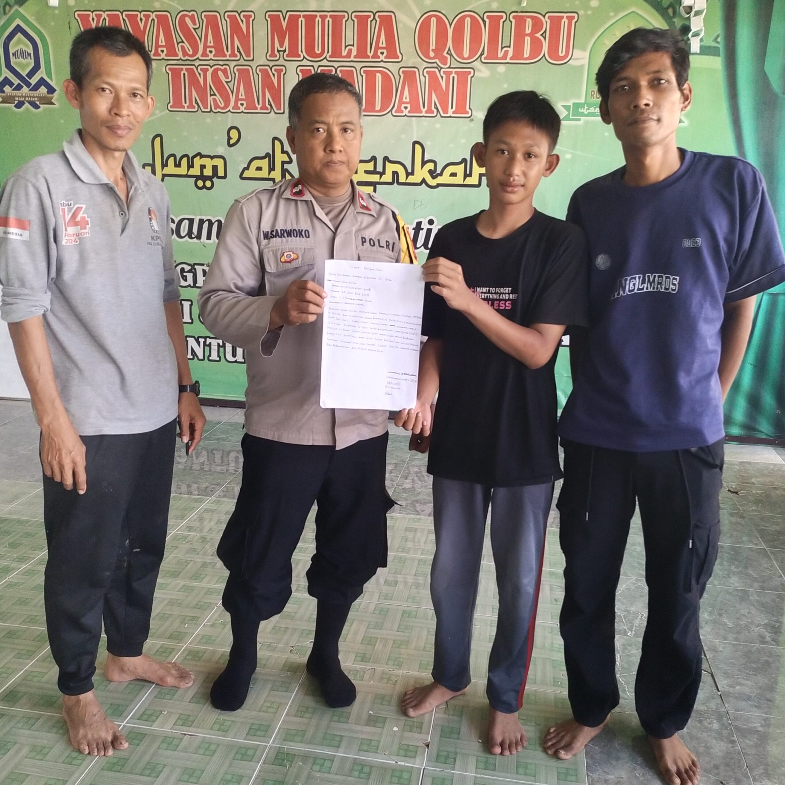 Yayasan Mulia Qolbu Insan Madani Bersama Polsek Cikarang Utara Lakukan Pembinaan terhadap Pelajar