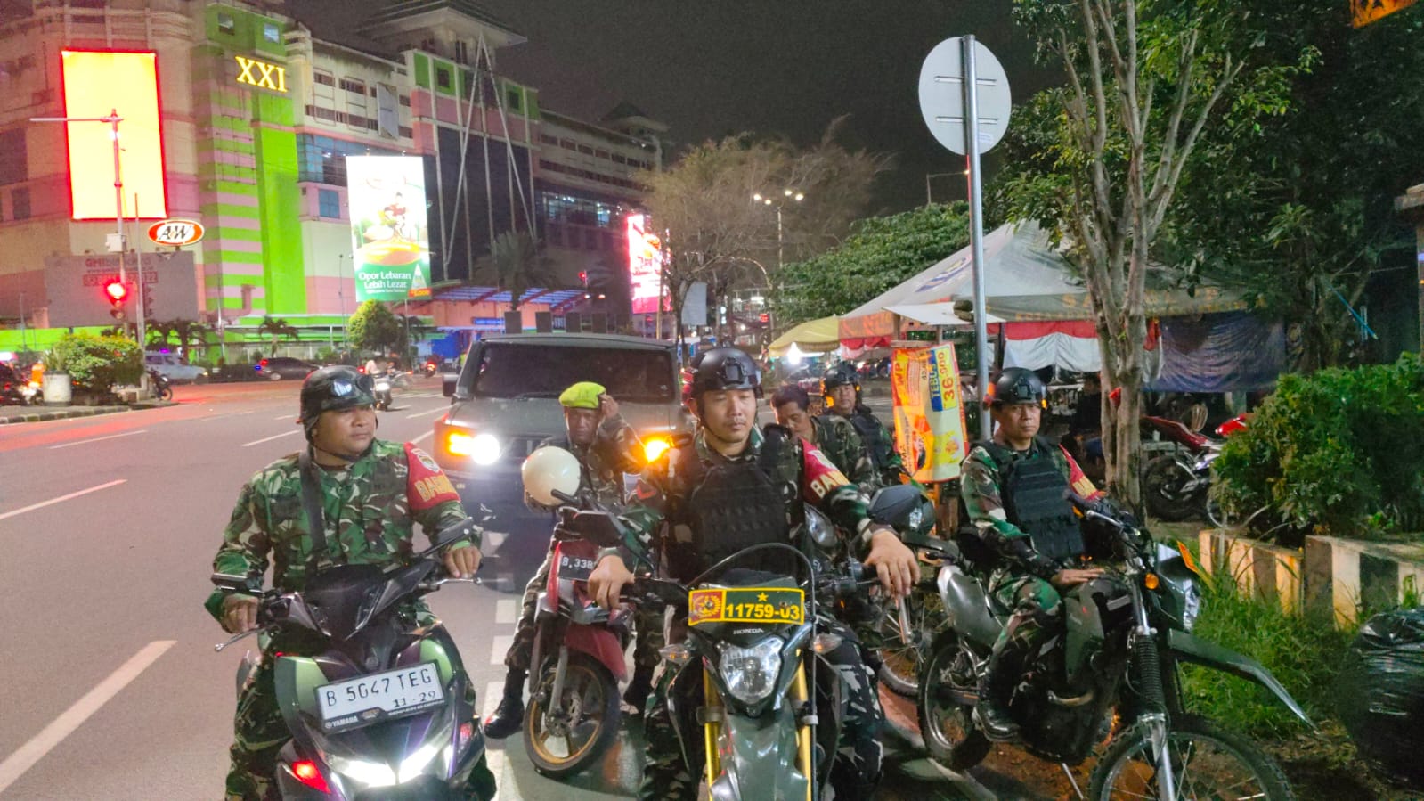Koramil 05 Kramatjati-Makasar Intensifkan Patroli Malam, Perkuat Siskamling dan Sinergi Warga