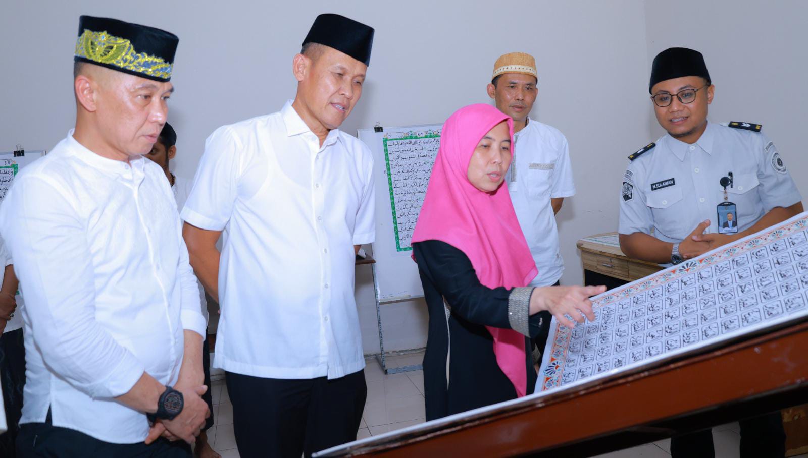 Resmikan Al-Qur’an Raksasa, Kakanwil Ditjenpas Jatim: Lapas Banyuwangi Berhasil Buktikan Pembinaan Berbasis Kreativitas