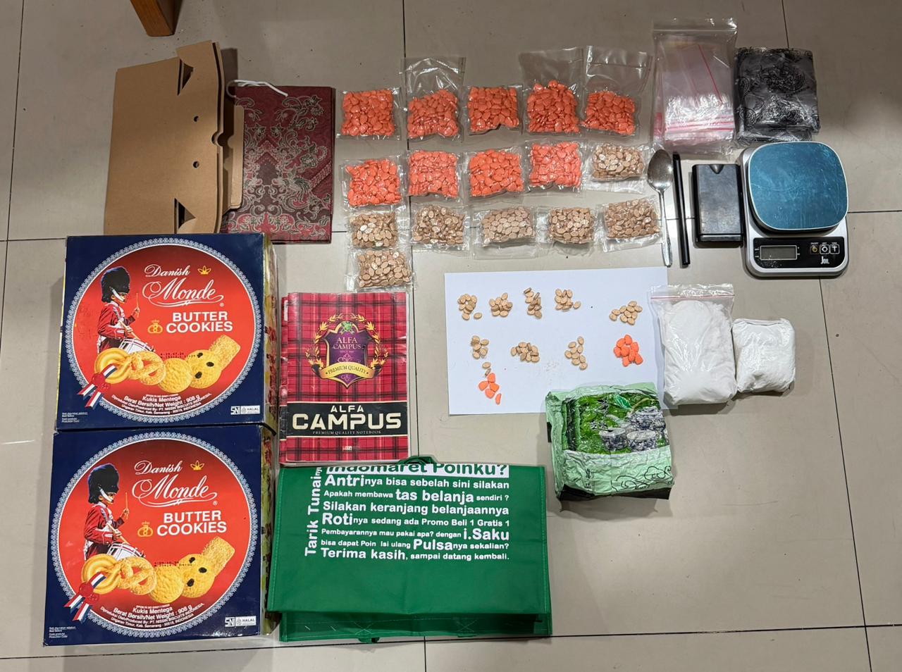 Polisi Bongkar Jaringan Narkoba di Senen, 1 Kg Sabu dan Ribuan Ekstasi Disita