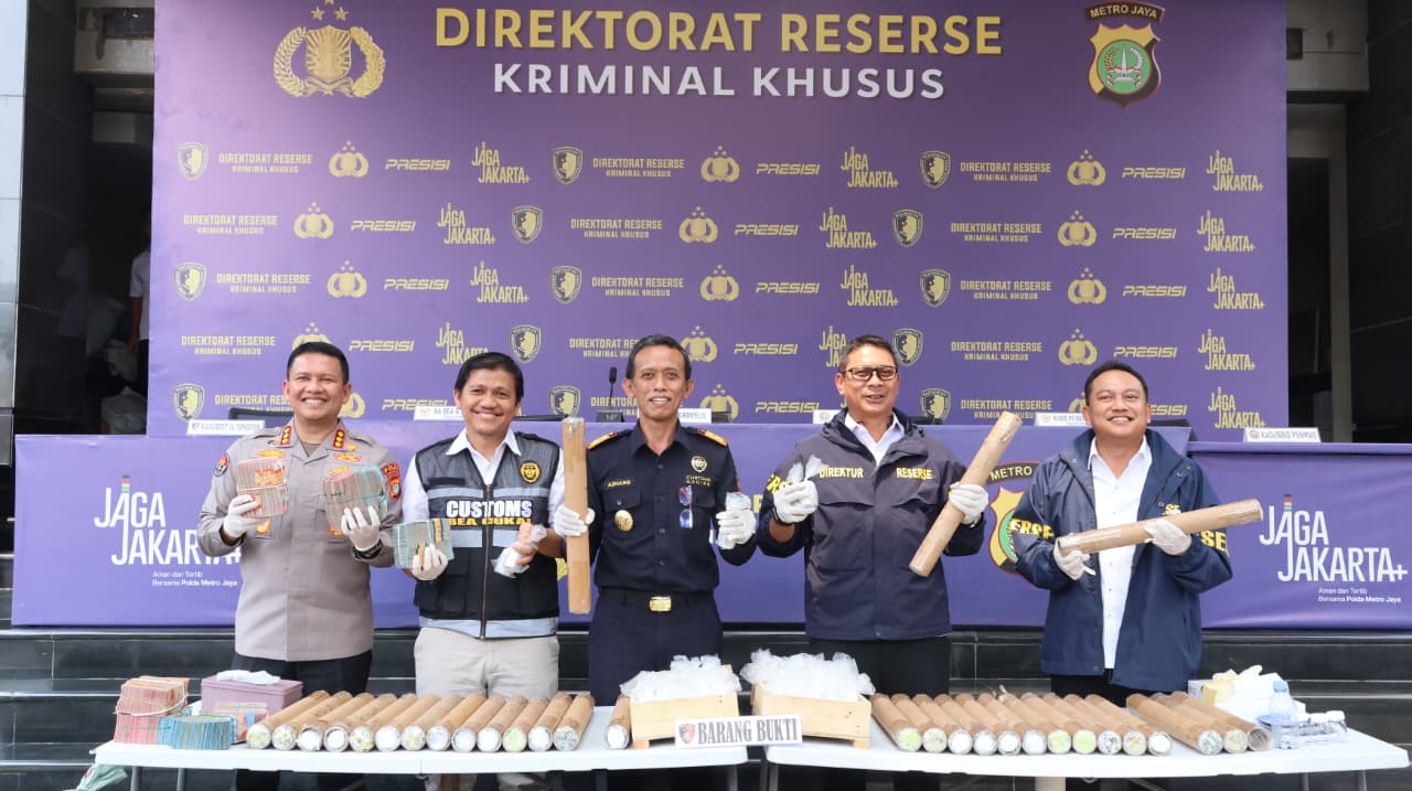 Polda Metro Jaya dan Bea Cukai Ungkap Penyelundupan Merkuri Bernilai Miliaran Rupiah di Tanjung Priok