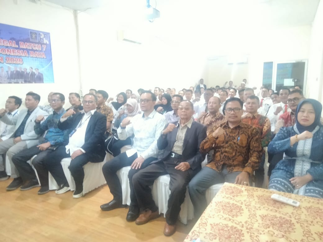 Masan Nurpian Resmi Tutup Diklat Paralegal Angkatan VII LBH HIR