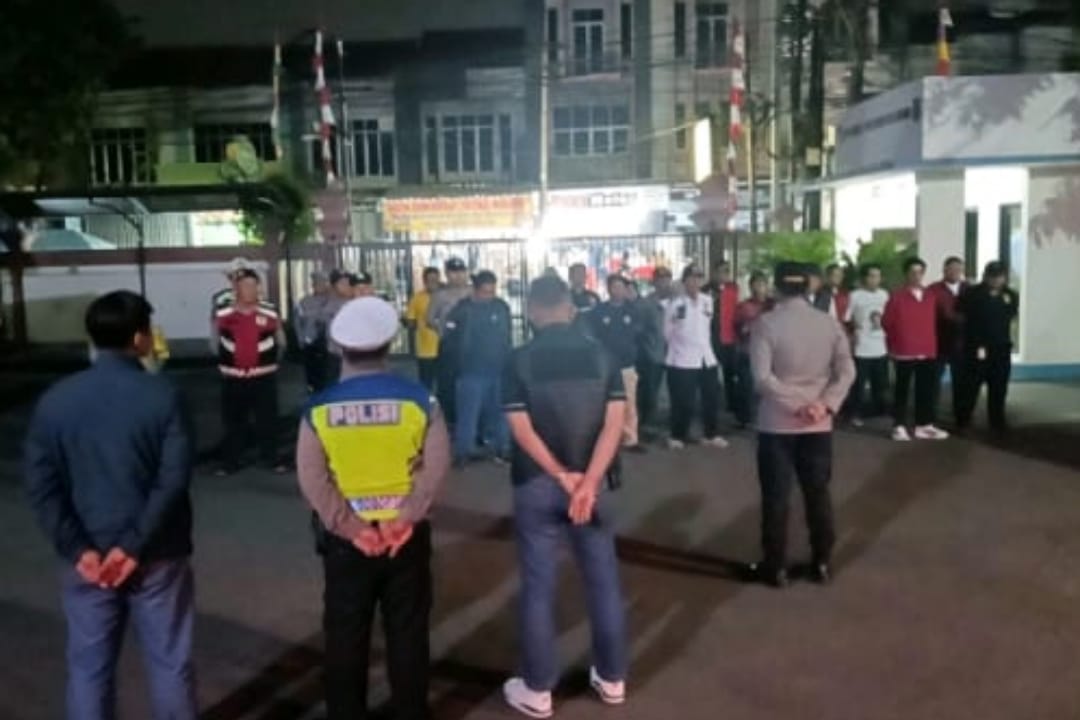 Patroli Stasioner Jaga Jakarta On The Spot, Polsek Bekasi Selatan Perkuat Pencegahan Kejahatan Malam Hari