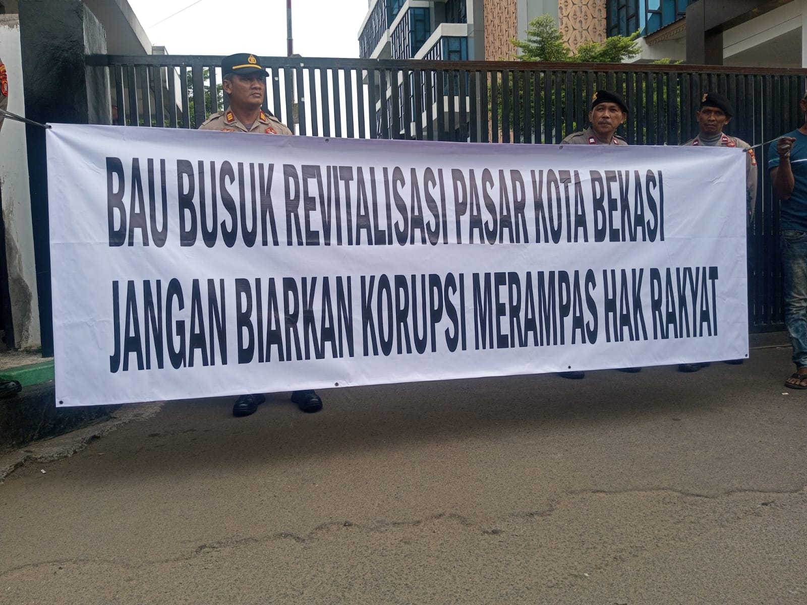 TRINUSA Desak Kejari Kota Bekasi Usut Dugaan Korupsi Pengelolaan Pasar Bantar Gerbang dan Sektor Migas