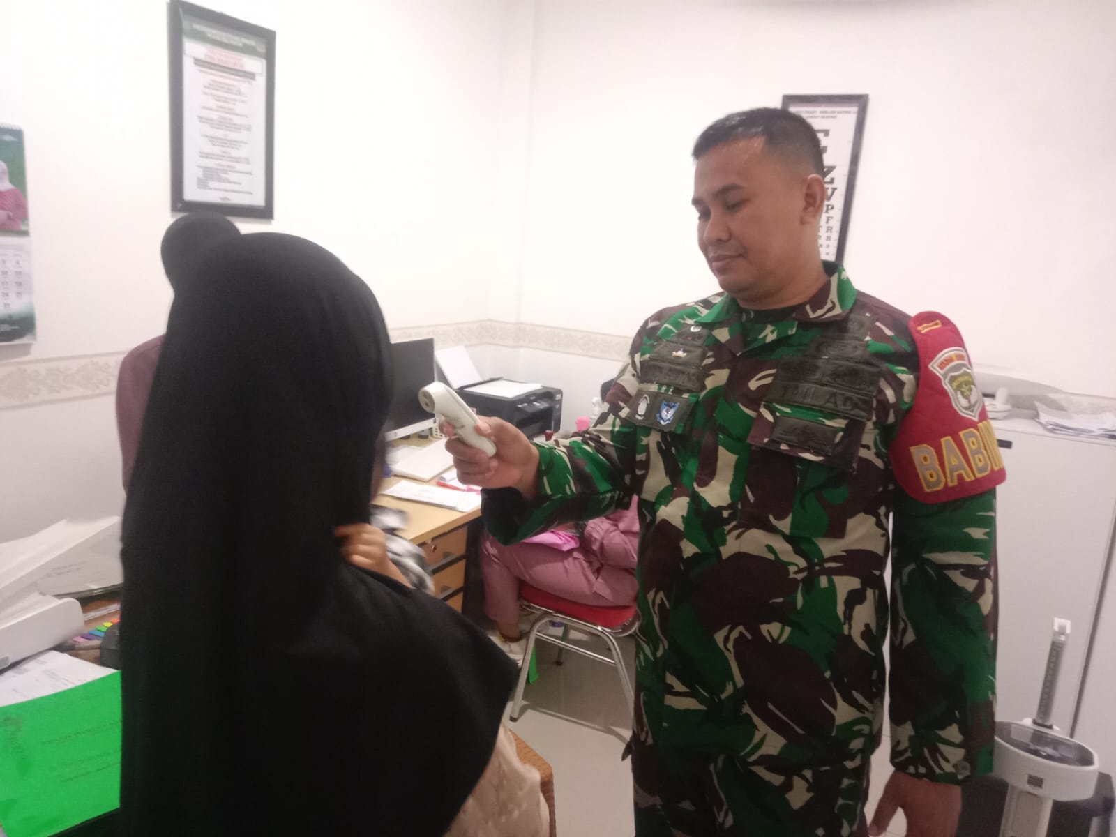 Kodim 0505 Jakarta Timur Gelar Bakti Kesehatan Gratis di Cijantung
