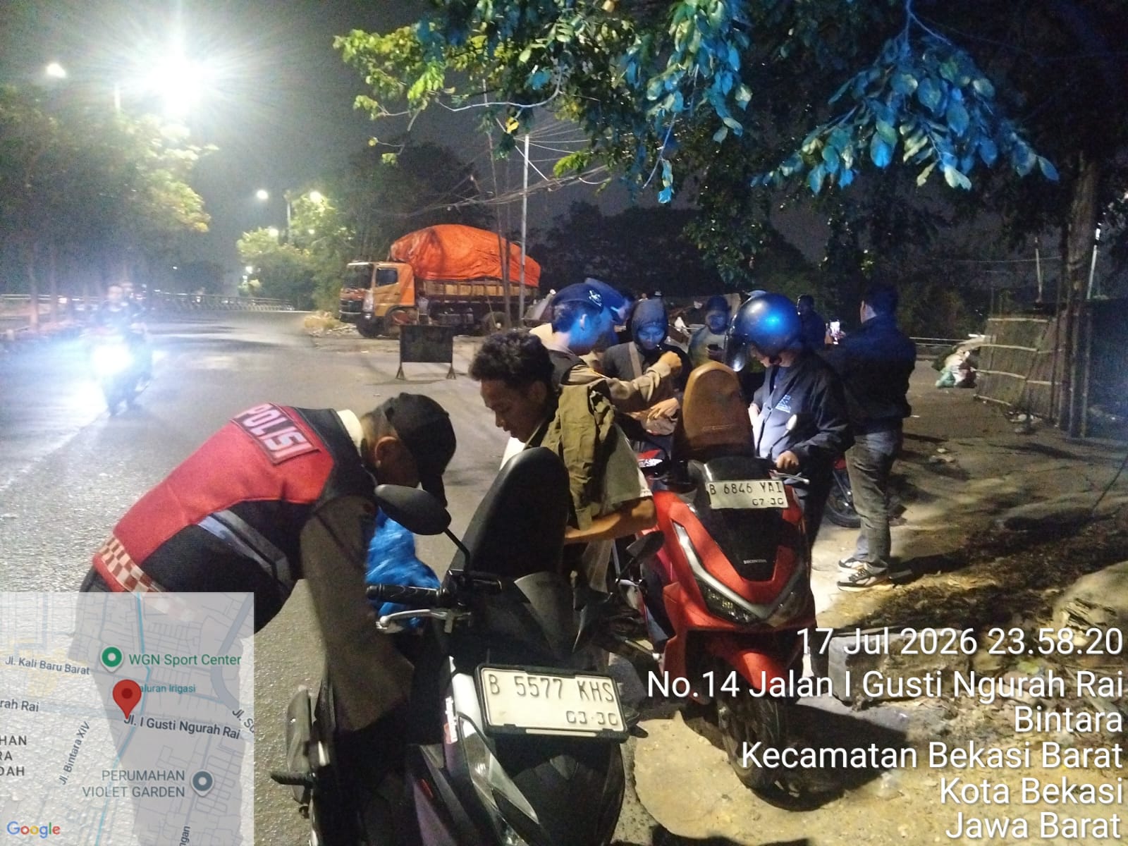 Jaga Jakarta On The Spot Waka Polsek Bekasi Barat Pimpin KRYD Cegah Tawuran 