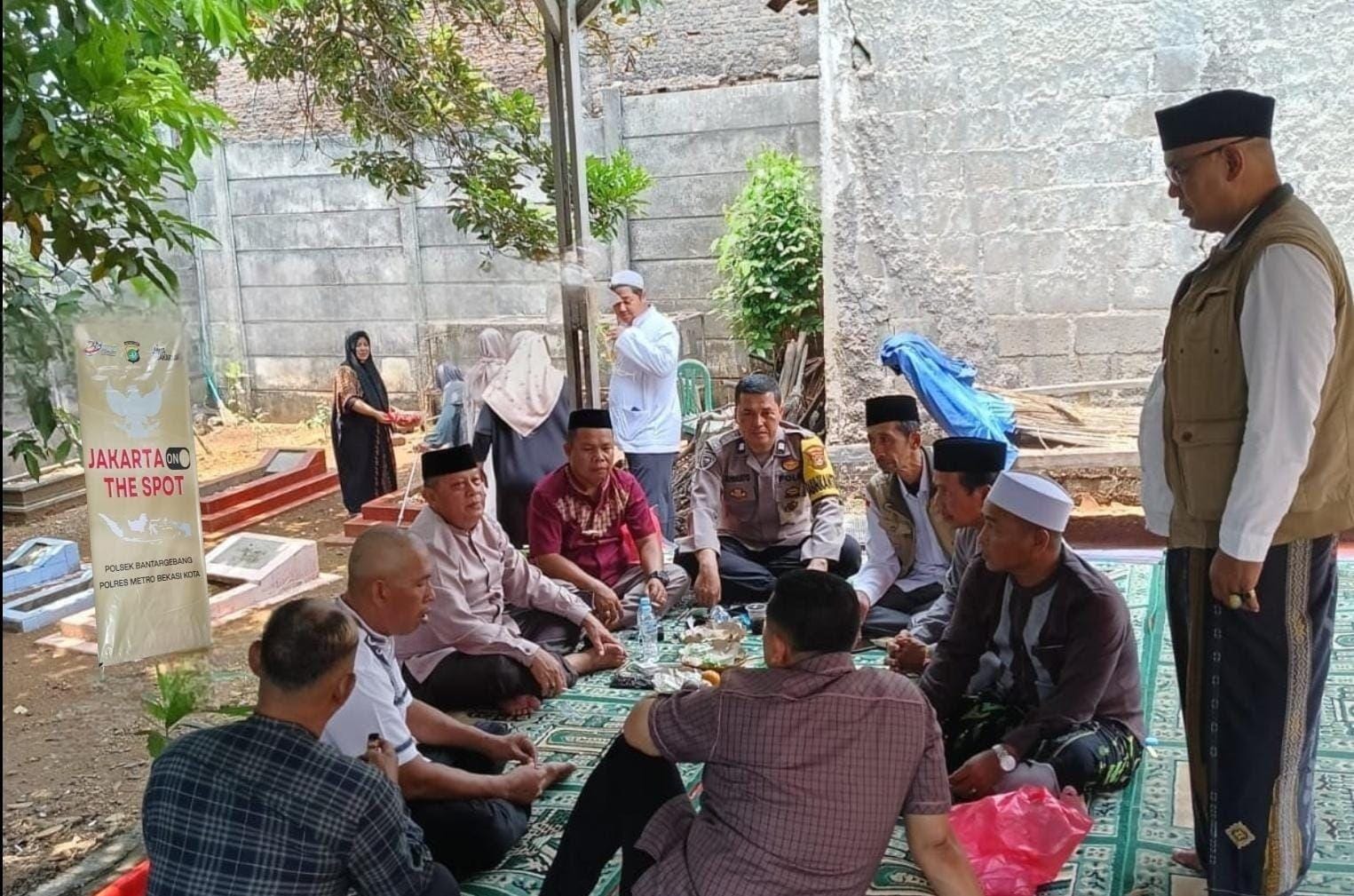 Jaga Jakarta On The Spot, Polsek Bantargebang Perkuat Sinergi Kamtibmas Lewat Dialog Langsung dengan Warga Cikiwul
