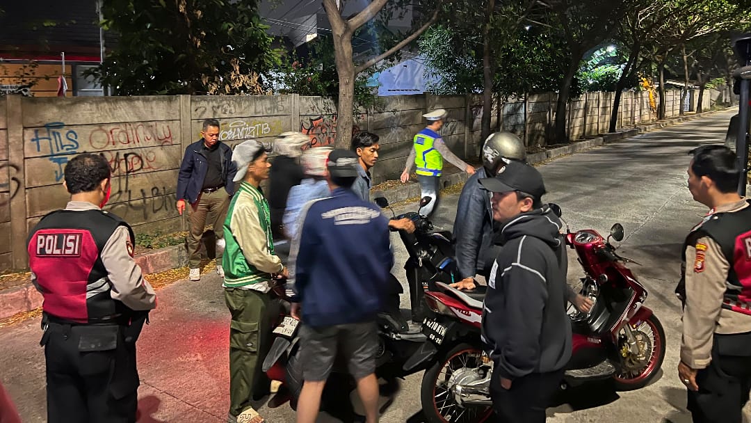 Jaga Jakarta On The Spot, Polsek Bekasi Selatan Intensifkan Razia Antisipasi Kejahatan Jalanan