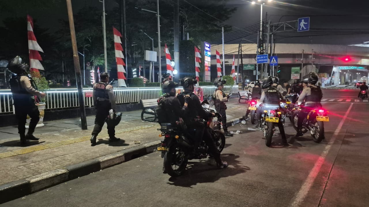 Brimob Polda Metro Jaya Bubarkan Dugaan Balap Liar di Cipayung, Sembilan Sepeda Motor Diamankan