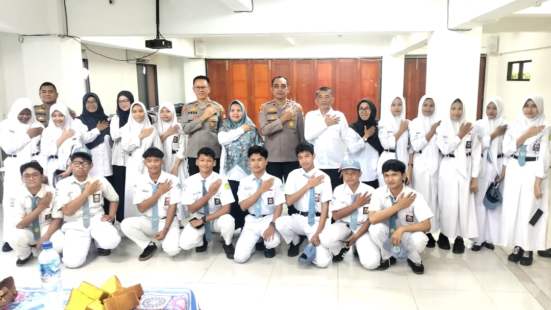 Selamatkan Masa Depan Dari Sekarang, Kapolsek Bekasi Selatan Ajak Pelajar Jauhi Tawuran dan Narkoba